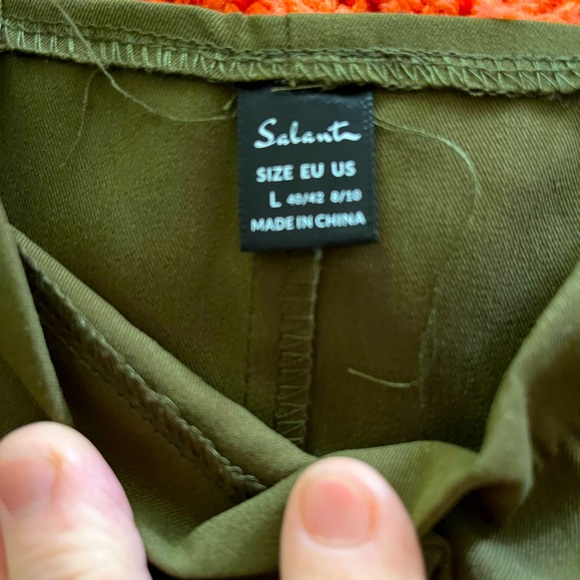 Ladies Salanta Overalls, Size Large, Olive green, they are so cute - Picture 3 of 4